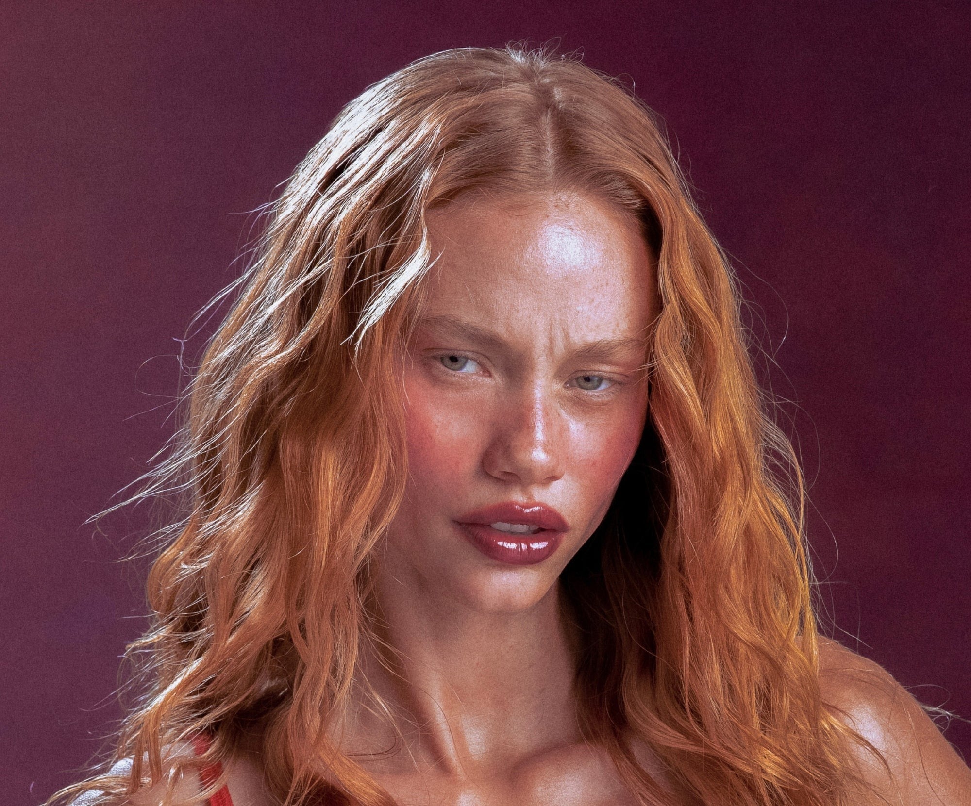 rhode Pocket Blush - Date Cake - Warm Red Berry rhode Pocket Blush - Date Cake - Warm Red Berry