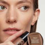 Saie Dew Bronze - Soft-Focus Effortless Liquid Bronzer - Salt