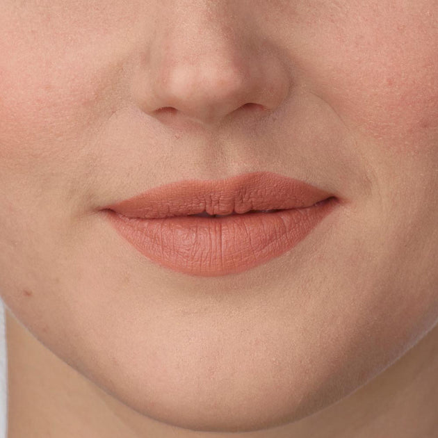 IsaDora Perfect Moisture Lipstick - 225 Rose Beige