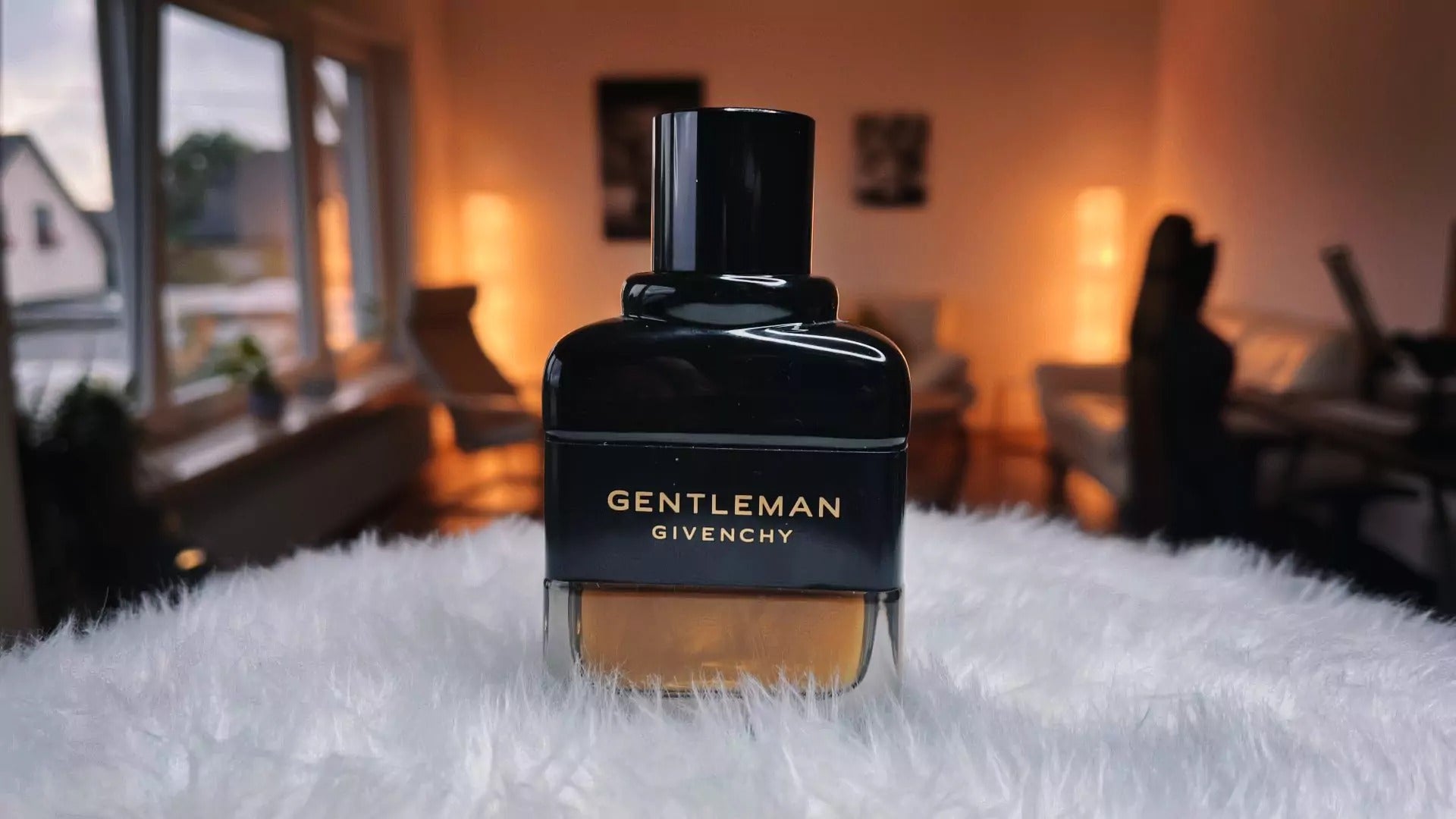 Givenchy Gentleman Eau De Parfum Reserve Privée for Him - 100 ml