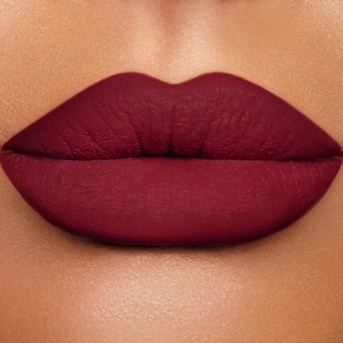 Charlotte Tilbury Lip Cheat Lip Liner Pencil - Berry Naughty