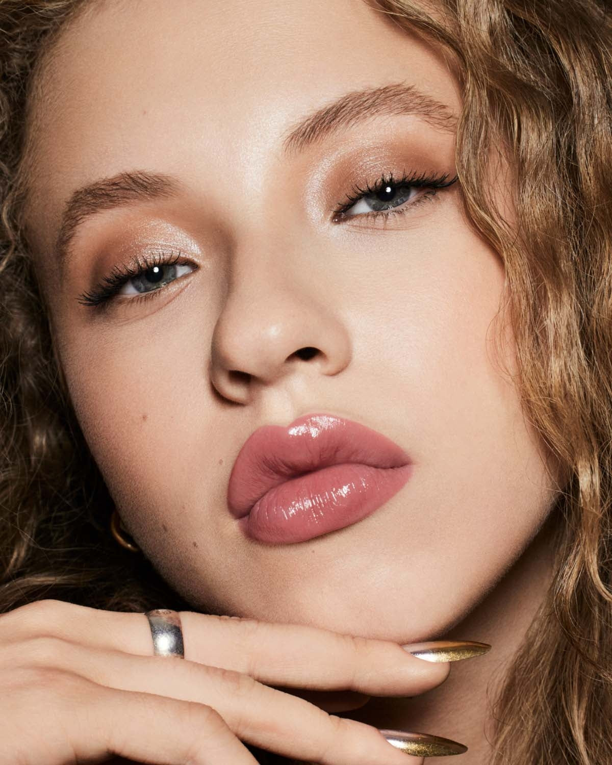Gloss Bomb Stix Shimmer - It Is Fu$$y