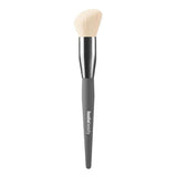 Huda Beauty Diffusing Cheek Brush