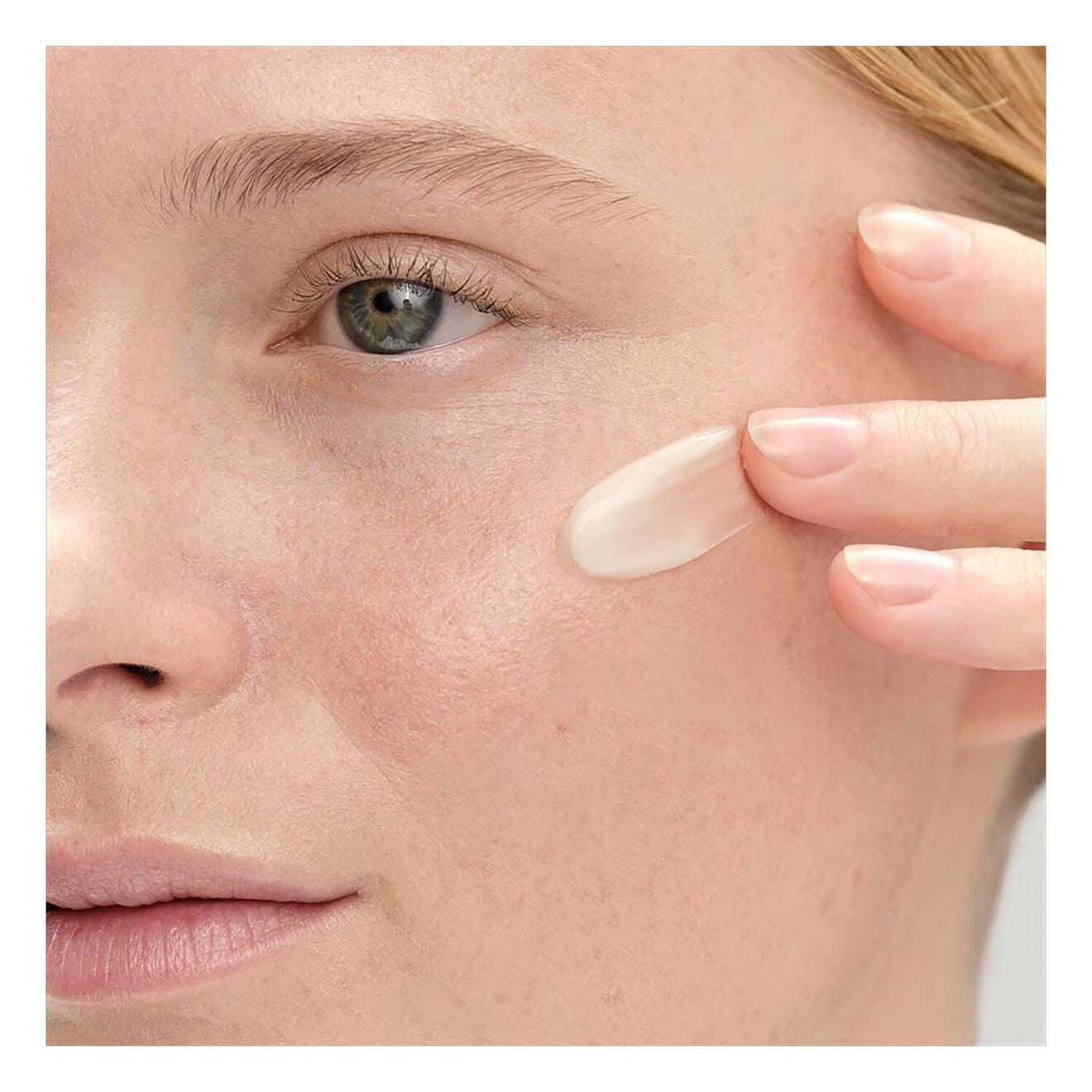 Prada Augmented Skin The Cream