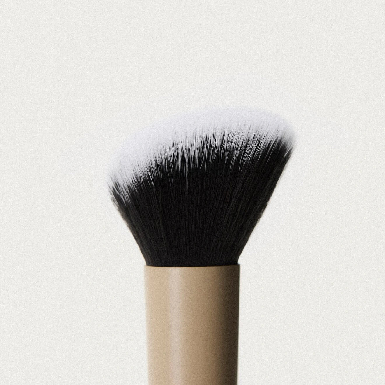 Refy Complexion Brush