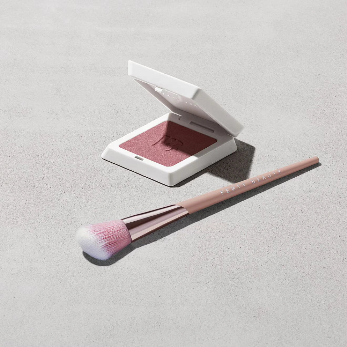 Fenty Beauty Blush Brush 155
