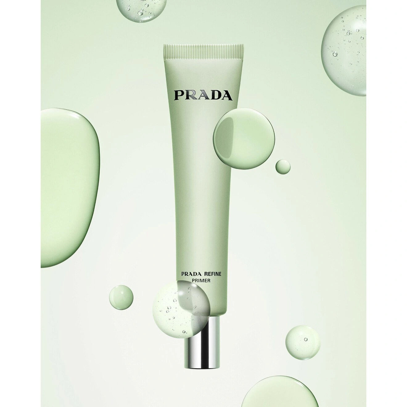 Prada Refine Blurring Extending Primer