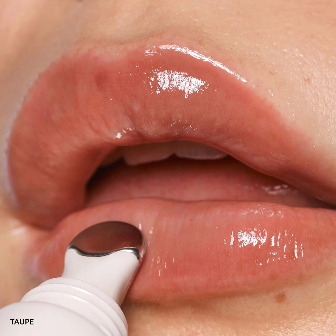 Refy Tinted Lip Gloss
